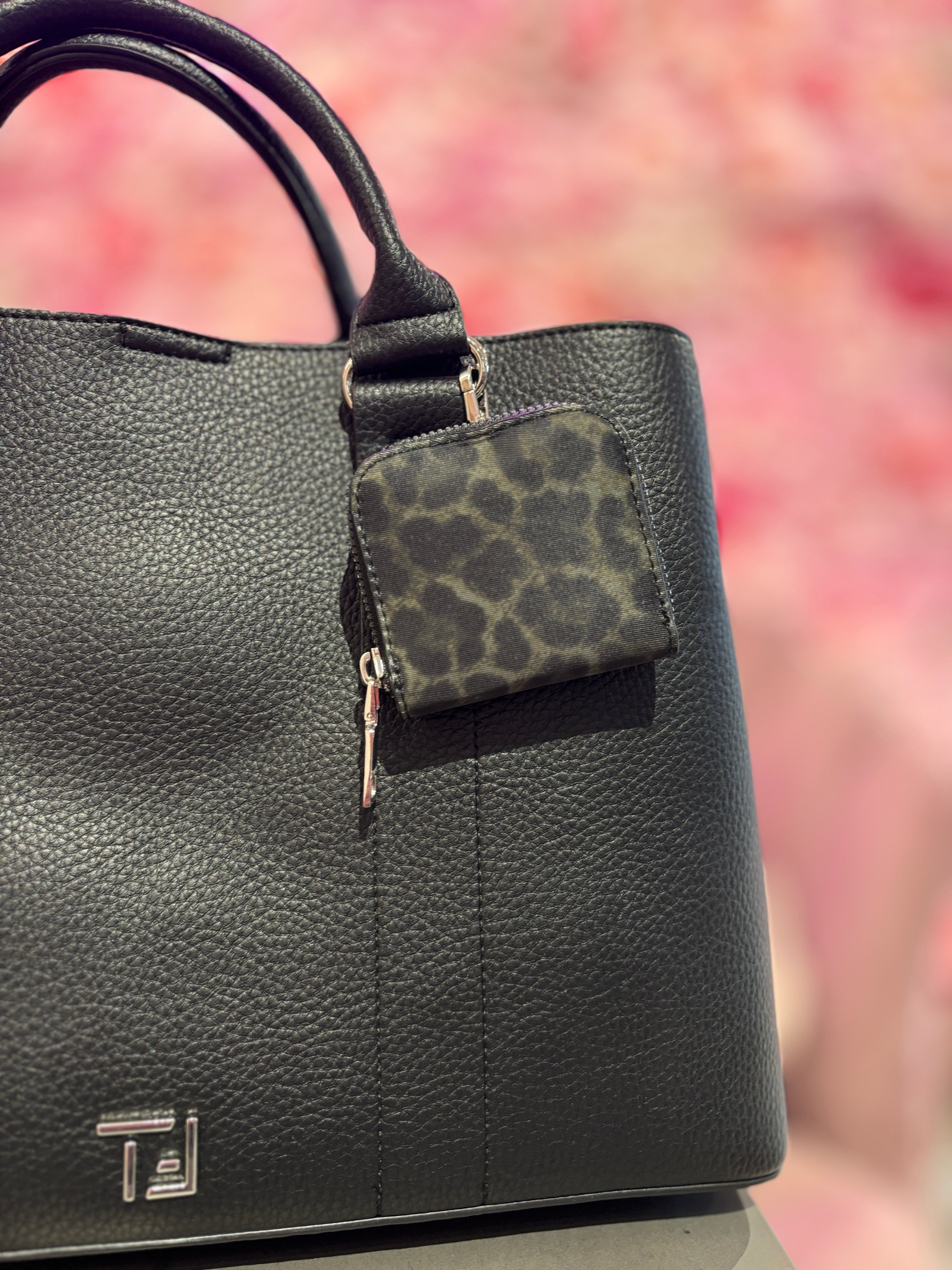 Borsa Cortney