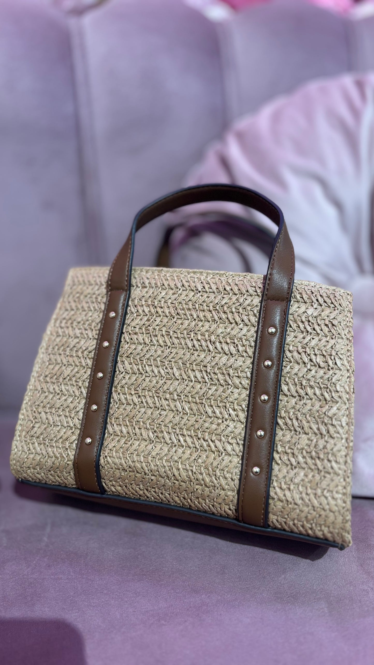 Borsa Inayah