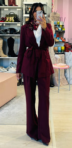 Tailleur Virgin