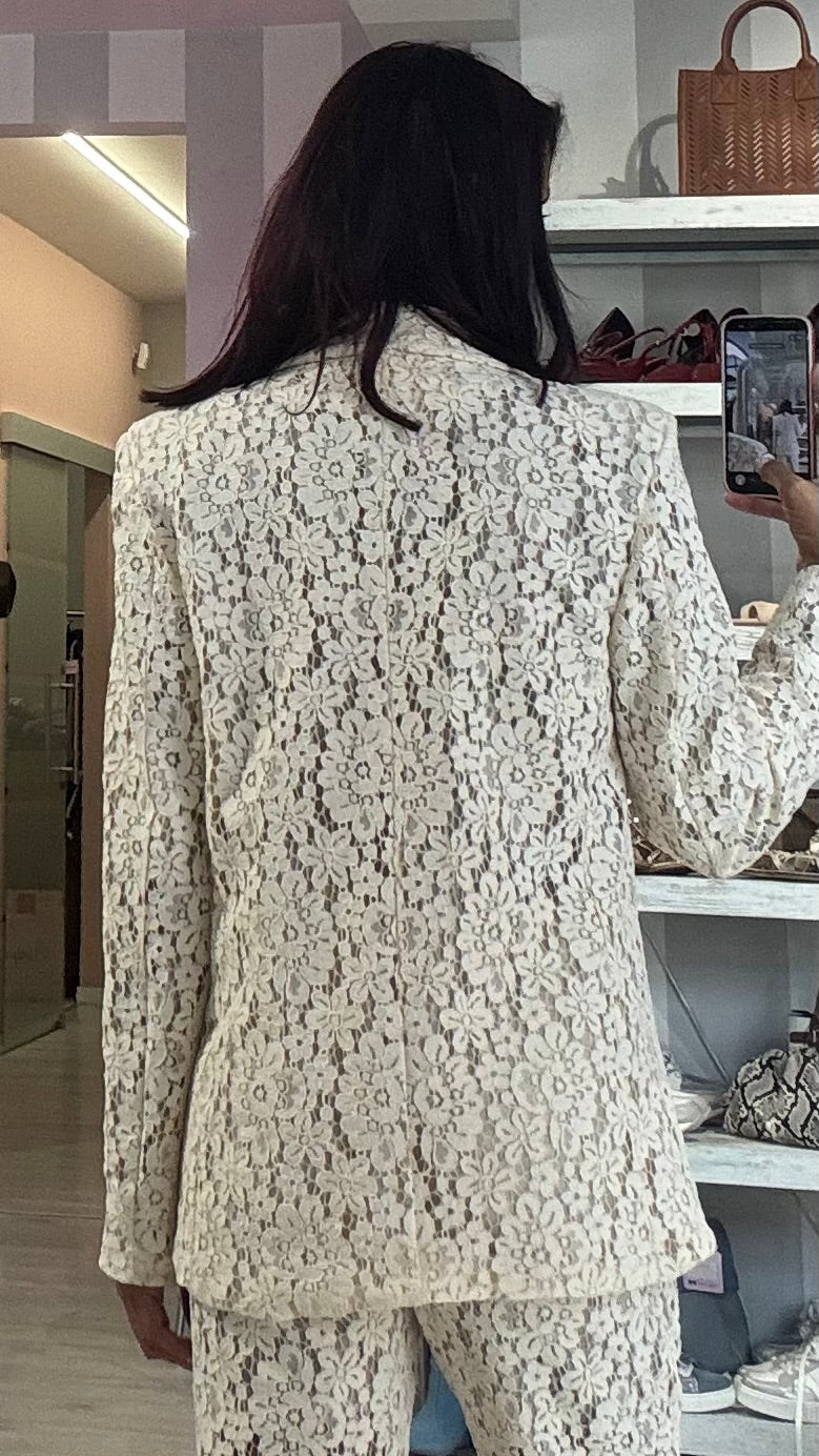 Tailleur Pizzo