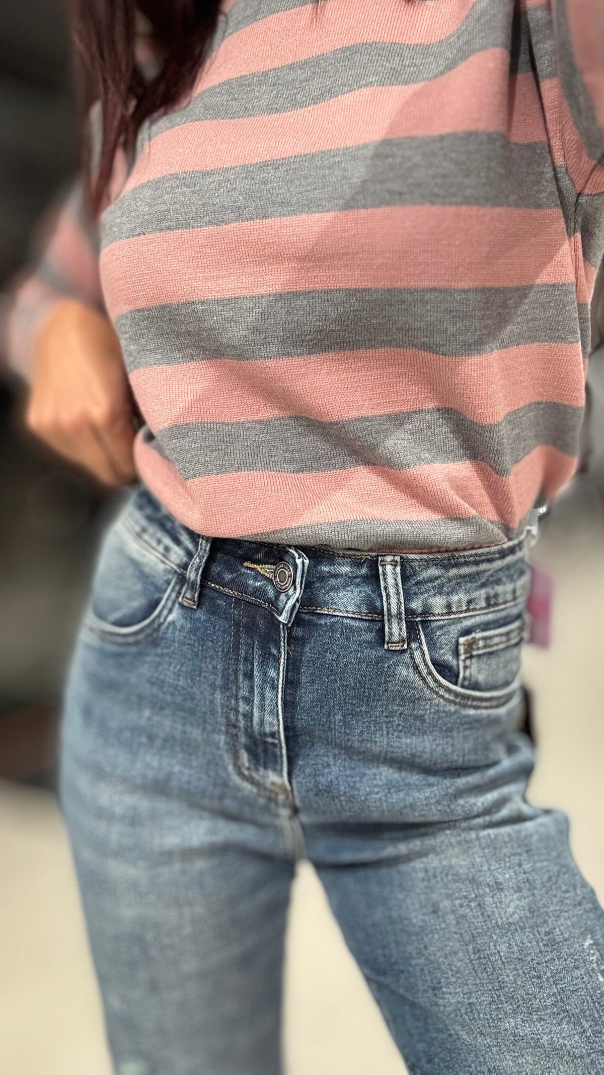 Jeans Mom fit strappi