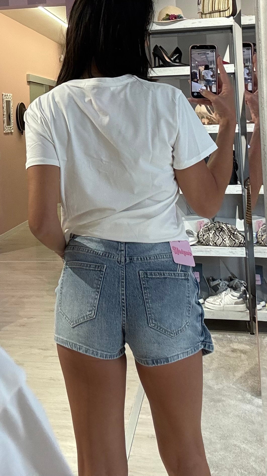 Short Olimpia