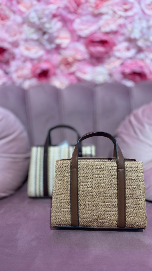 Borsa Inayah
