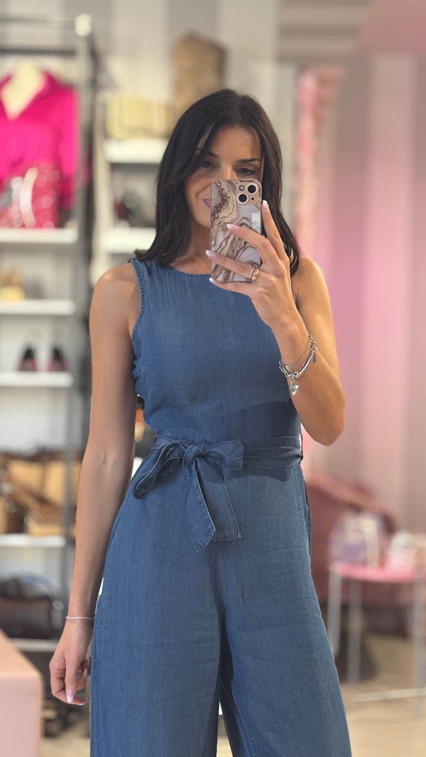 Tuta Modest