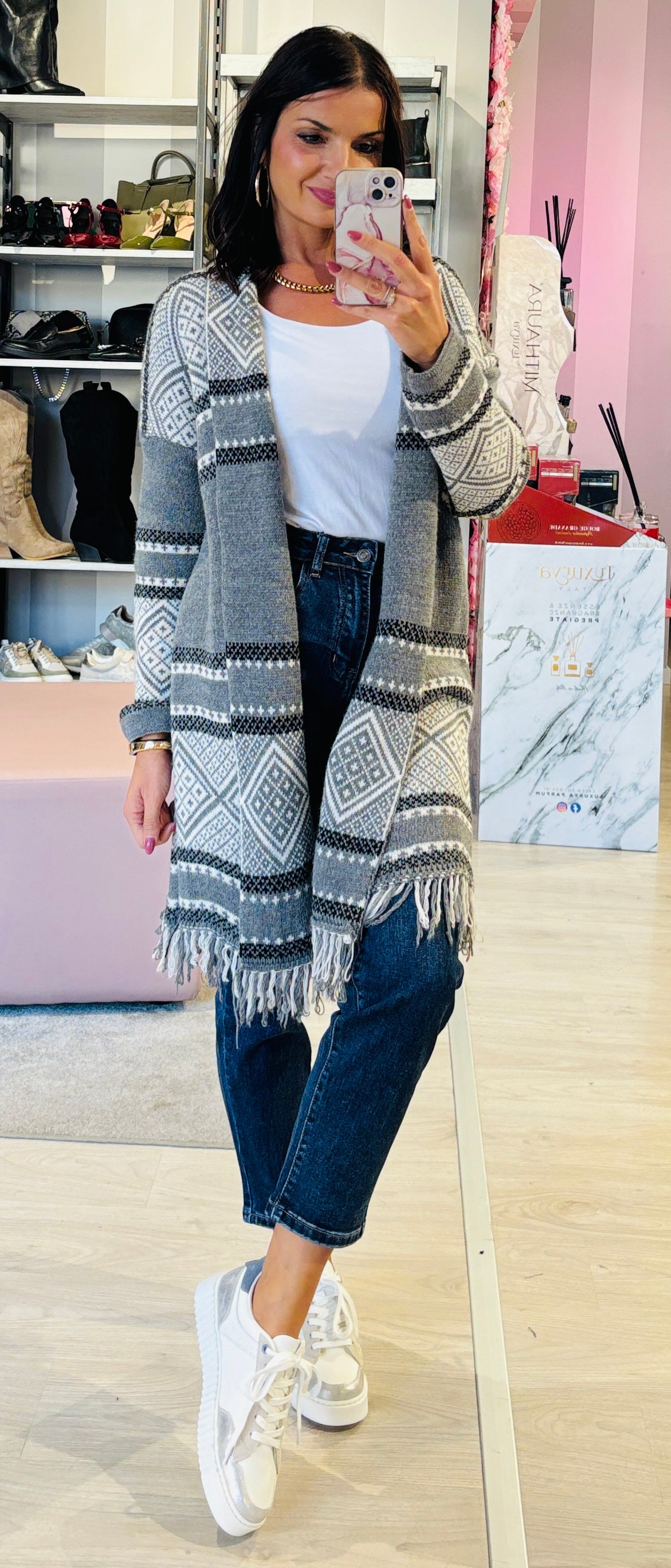 Cardigan Maori