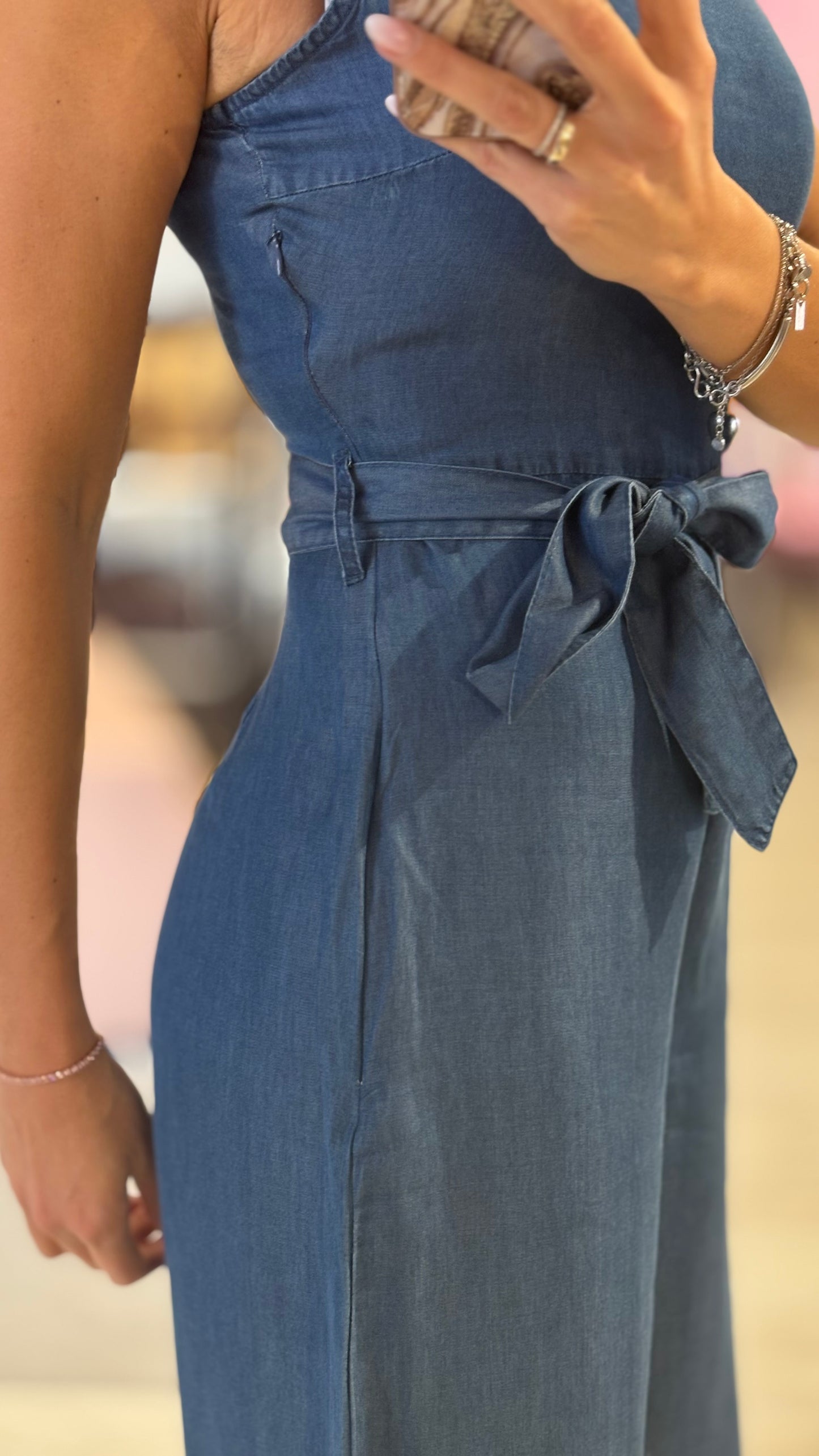 Tuta Modest