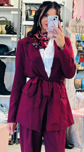 Tailleur Virgin