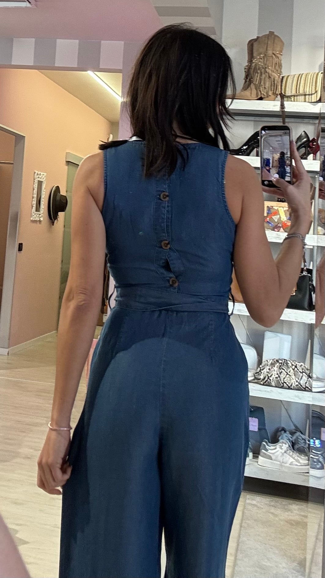 Tuta Modest