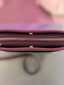 Borsa Leora