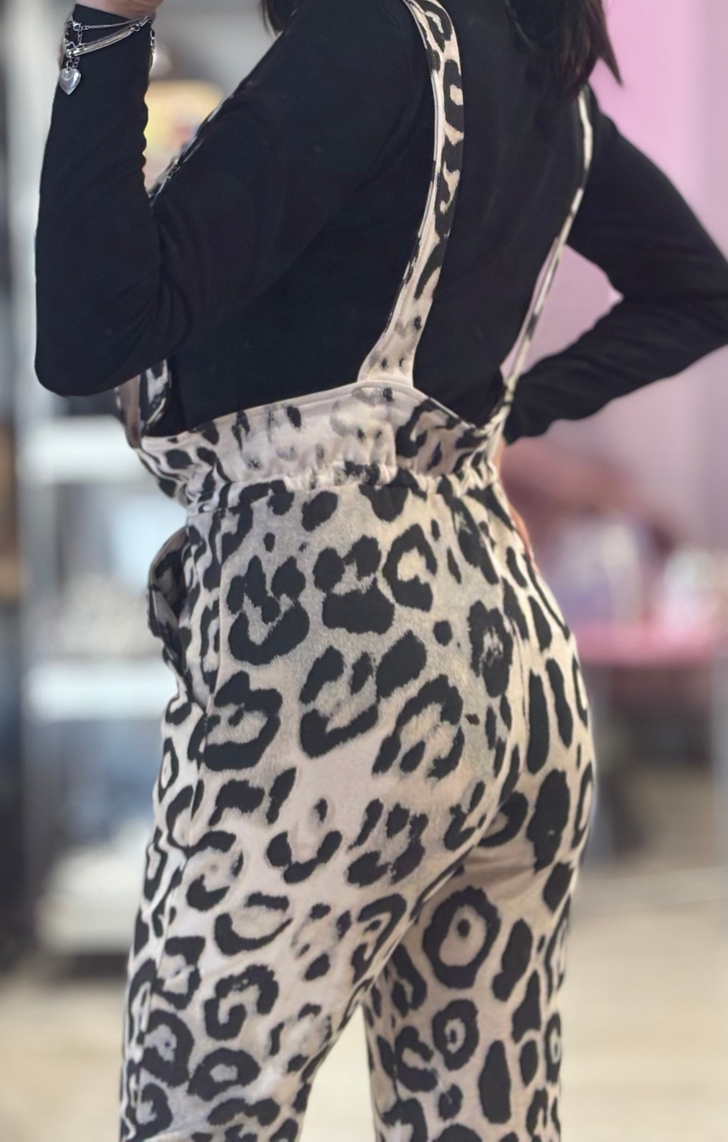 Tuta Leo