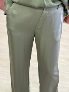 Pantalone Saten