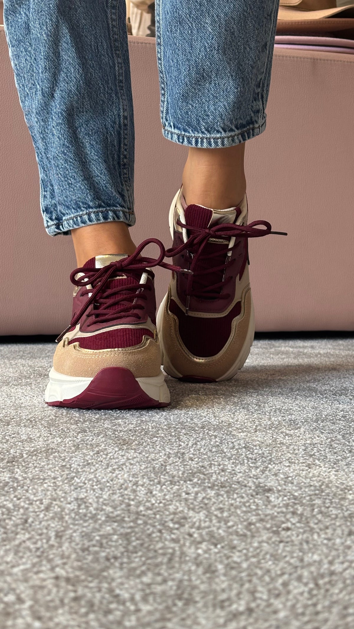 Sneaker Mountain