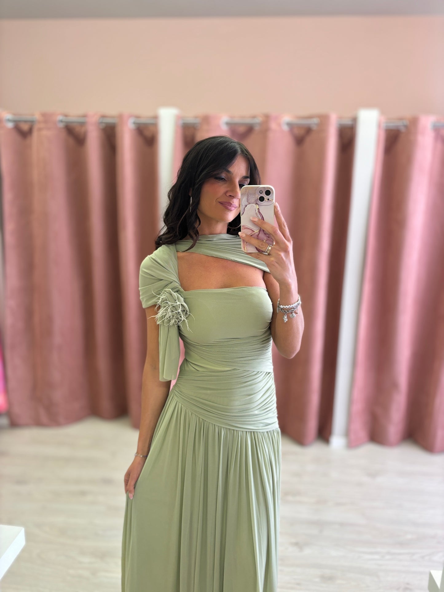 Abito Ryanna